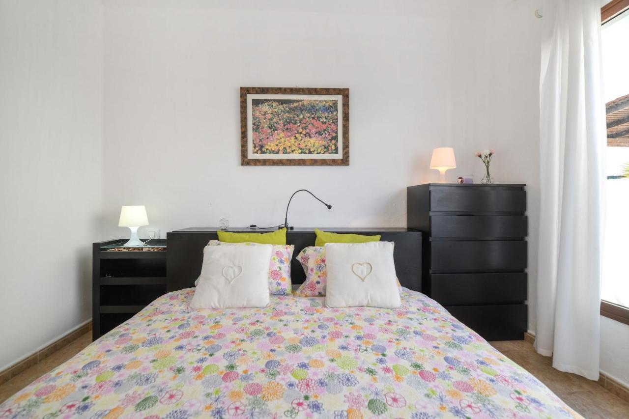 Bungalow Playa Bastian Коста-Тегисе Экстерьер фото