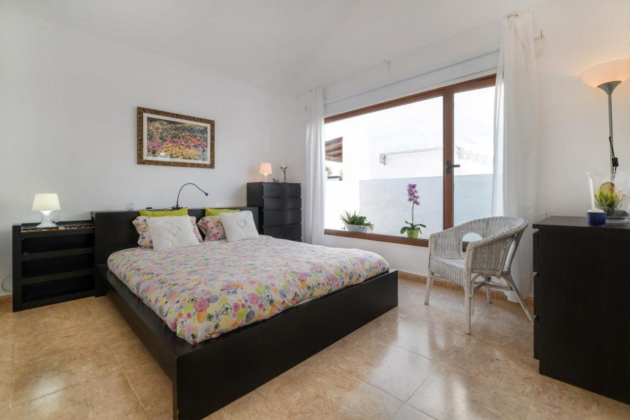 Bungalow Playa Bastian Коста-Тегисе Экстерьер фото